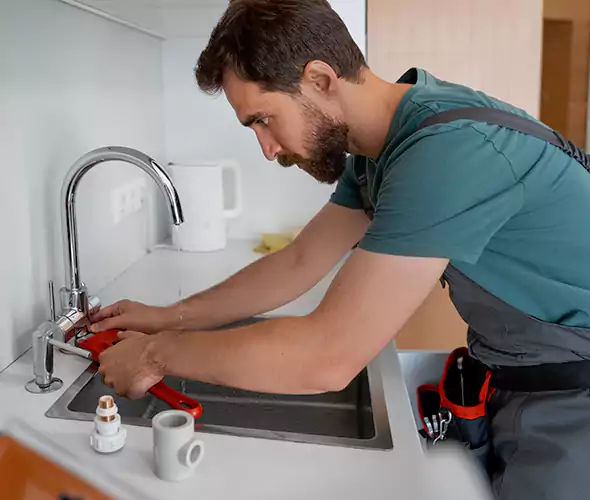 Professional Faucet Replacement Specialist in Massapequa, NY: Schedule Affordable Faucet Replacement Services with Us
