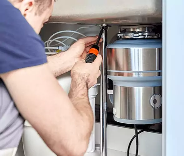 Expert Plumber for Garbage Disposal Replacement in Massapequa, NY