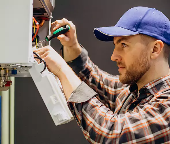 Expert Tankless Water Heater Plumber in Massapequa, NY