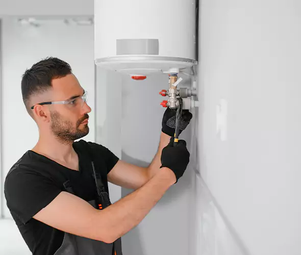 Expert Plumber for Water Heater Expansion Tank Installation in Massapequa, NY