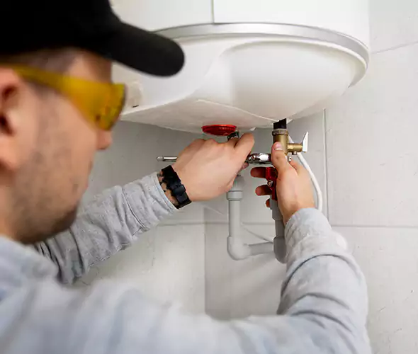 Get Affordable Water Heater Repair Service in Massapequa, NY