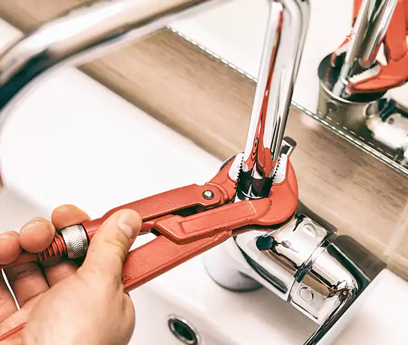 Expert Leak Repair Plumber in Massapequa, NY