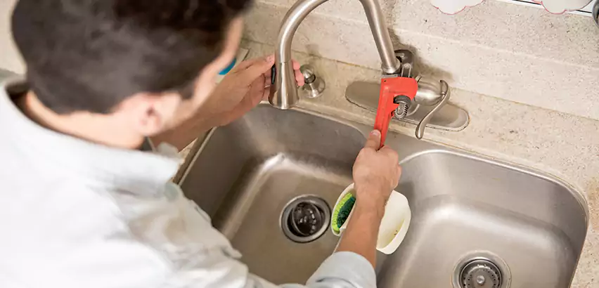 Faucet Repair in Massapequa